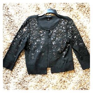 Charcoal grey cardigan with sequined decoration!